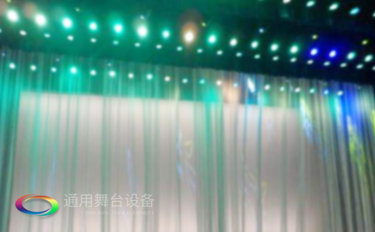 虛擬、朦朧的幻覺空間——舞臺紗幕
